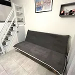 Mezzanine Climatise Pour 5 Avec Parking, A 800m De La - Fr-1-607-238 *