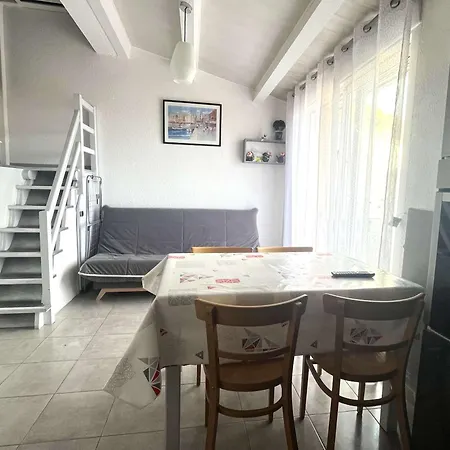דירה Mezzanine Climatise Pour 5 Avec Parking, A 800m De La - Fr-1-607-238 אגדה