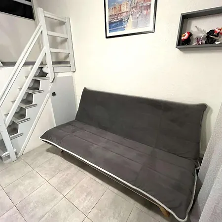 Mezzanine Climatise Pour 5 Avec Parking, A 800m De La - Fr-1-607-238 *